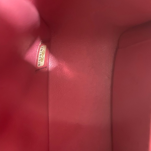 🌸🌸Chanel Valentines Charms mini rectangular Flap Bag - Picture 13 of 15